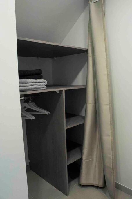Appartement 5Min Aeroport Cdg Le Mesnil-Amelot Bagian luar foto